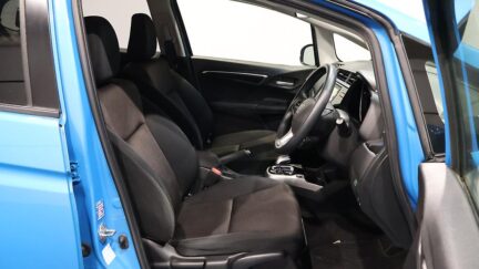 2015 Honda Fit Hybrid F-Package image 357370