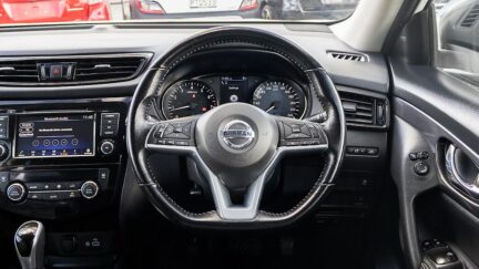 2022 Nissan X-trail ST-L 2.5P/7 Seater leather trim image 356525