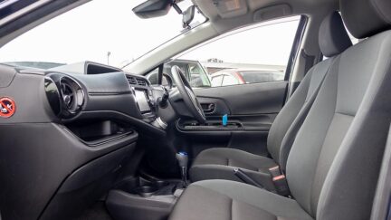 2016 Toyota Aqua Hybrid F spec Push start image 356987