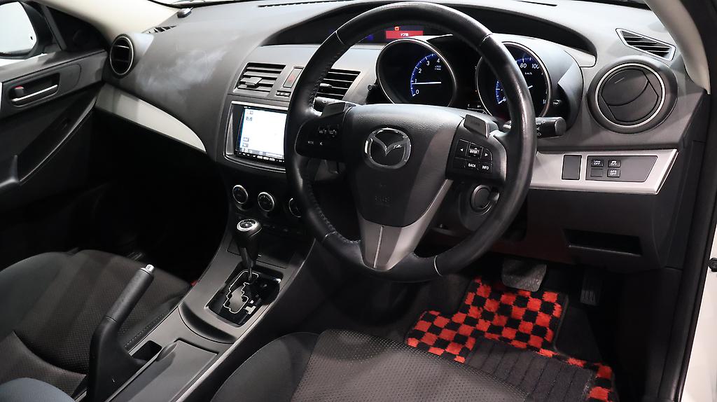 2012 Mazda Axela Sports 20S Skyactive image 355176