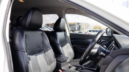 2022 Nissan X-trail ST-L 2.5P/7 Seater leather trim image 356518