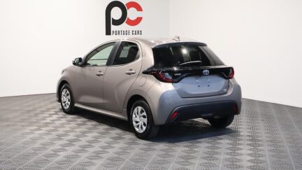 2021 Toyota Yaris Hybrid X image 357087