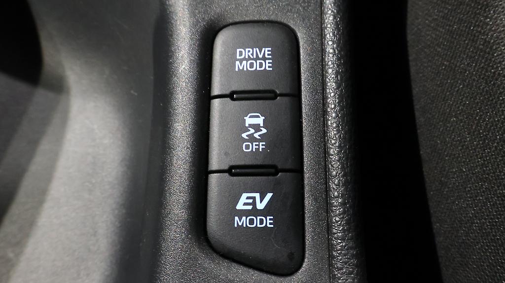 2021 Toyota Yaris Hybrid X image 357605