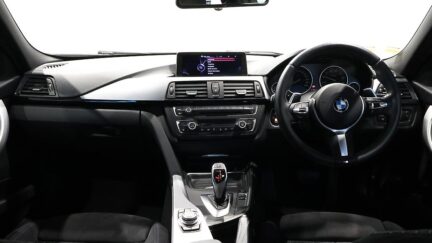 2013 BMW 320i xDrive M Sports image 357028