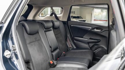 2015 Honda Shuttle Hybrid Z Half Leather Trim image 352729