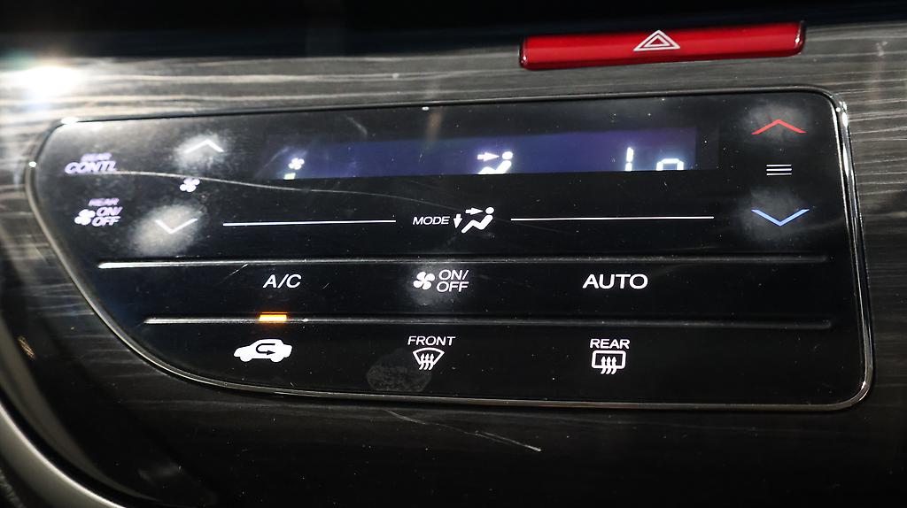2015 Honda Odyssey Absolute image 357077