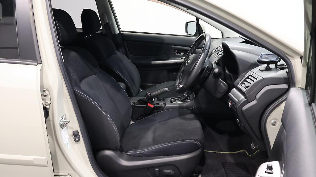 2015 Subaru XV 2.0i-L Eyesight AWD image 356318
