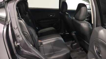 2015 Honda Vezel Hybrid X L-Package 4WD image 355534
