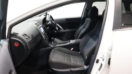 2013 Toyota Avensis Wagon Xi image 356727