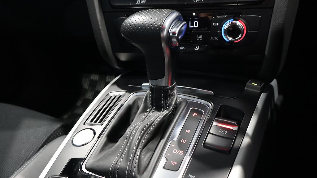 2012 Audi A4 Avant 2.0 TFSI S-Line Package image 355010