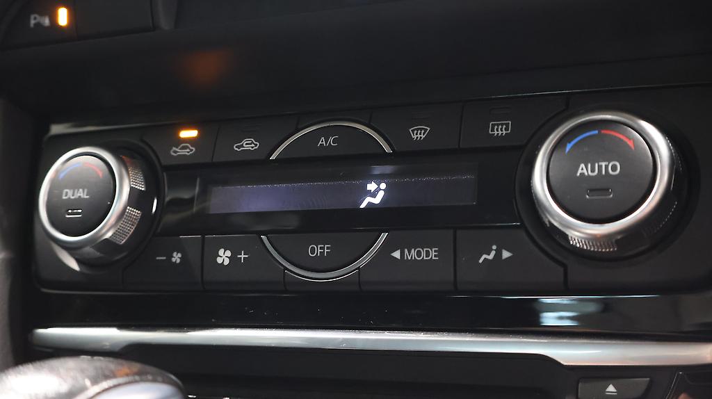 2015 Mazda Atenza Sedan 20S Proactive image 354627
