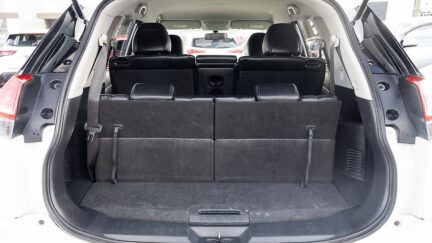 2022 Nissan X-trail ST-L 2.5P/7 Seater leather trim image 356530