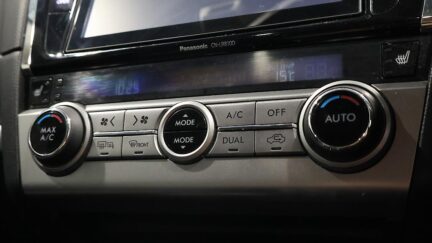 2016 Subaru Outback Limited AWD, Eyesight, Leather image 352537