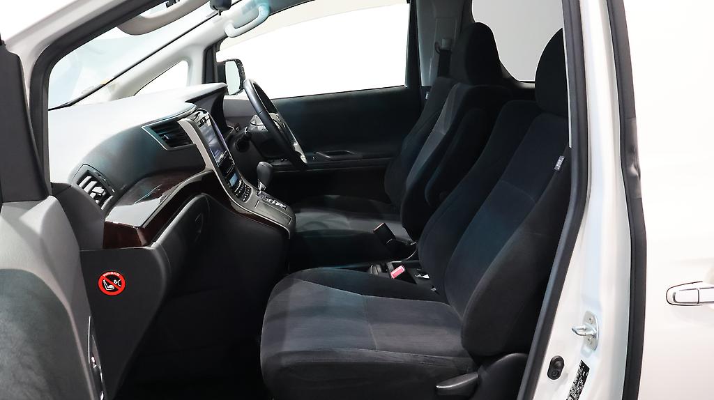 2013 Toyota Alphard 240S image 357530
