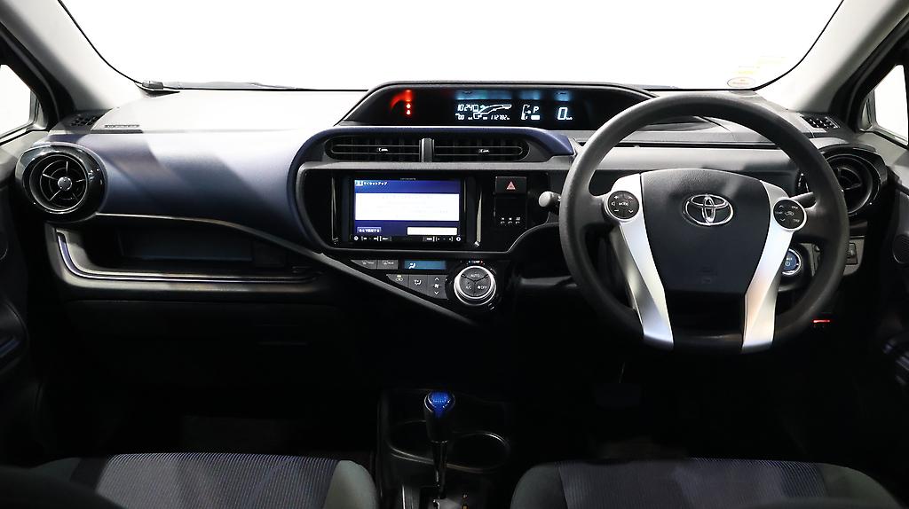 2015 Toyota Aqua S Model, Push Start, Reverse Camera image 354770