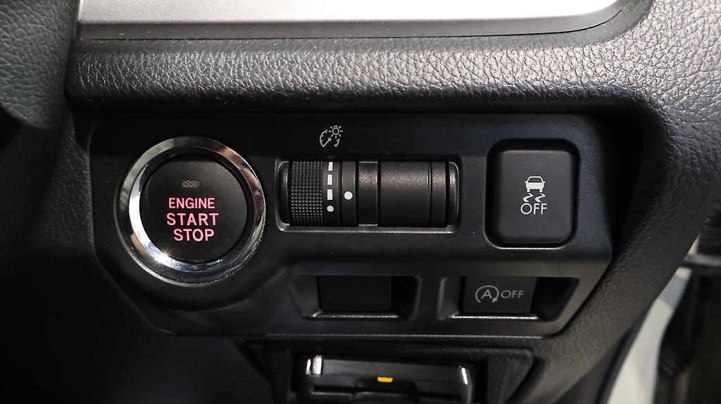 2015 Subaru XV 2.0i-L Eyesight AWD image 356325