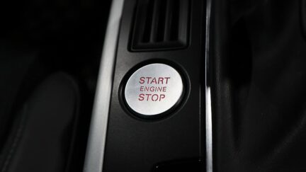 2012 Audi A4 Avant 2.0 TFSI S-Line Package image 355015