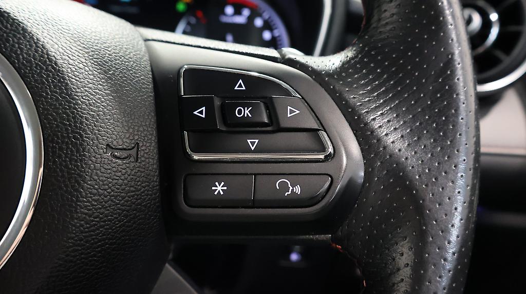 2022 MG HS 2.0PT/4WD/6AT image 355728
