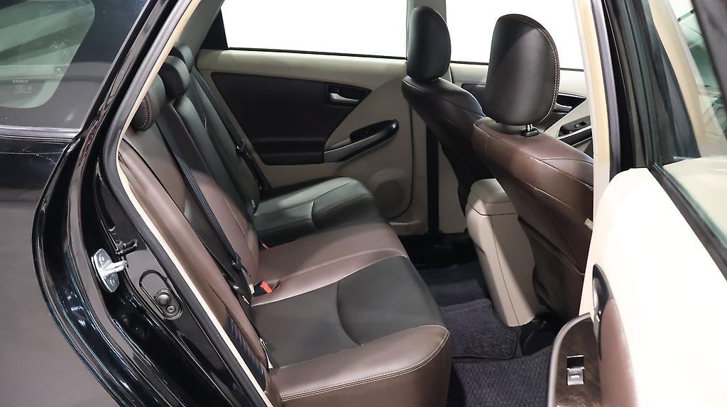 2014 Toyota Prius S Model image 355649