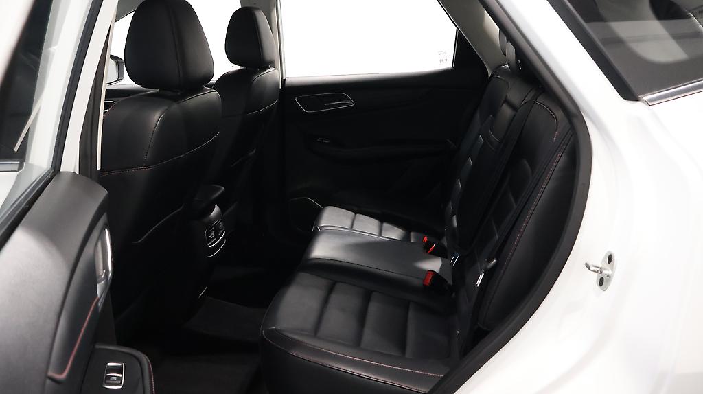2022 MG HS 2.0PT/4WD/6AT image 355740