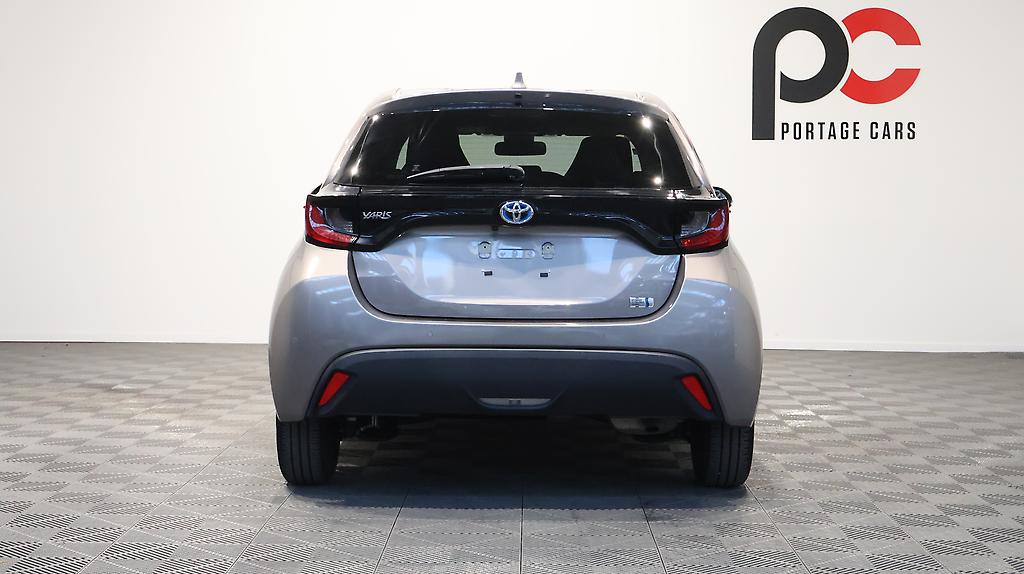 2021 Toyota Yaris Hybrid X image 357089
