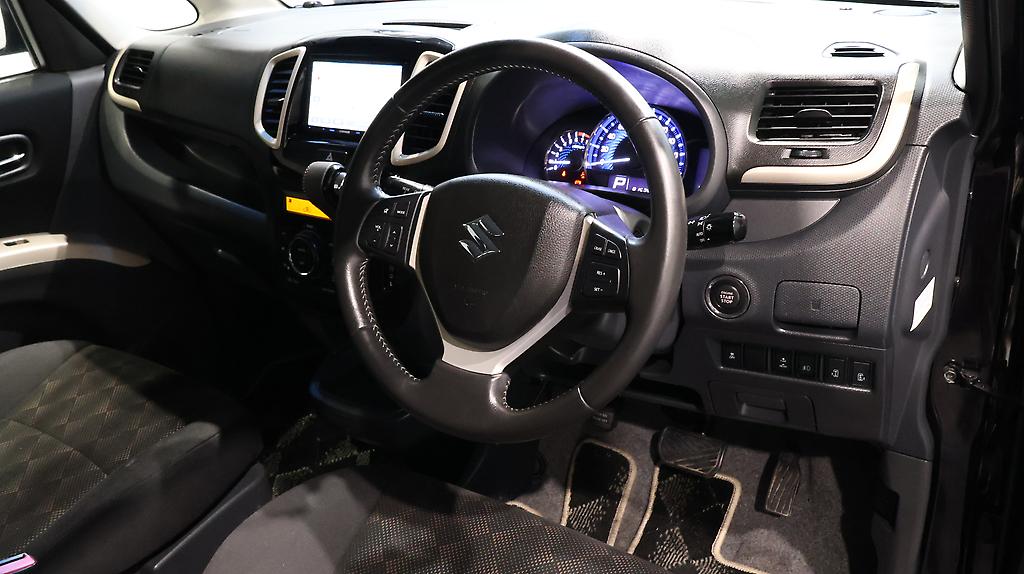 2015 Suzuki Solio Bandit J-Style image 356189