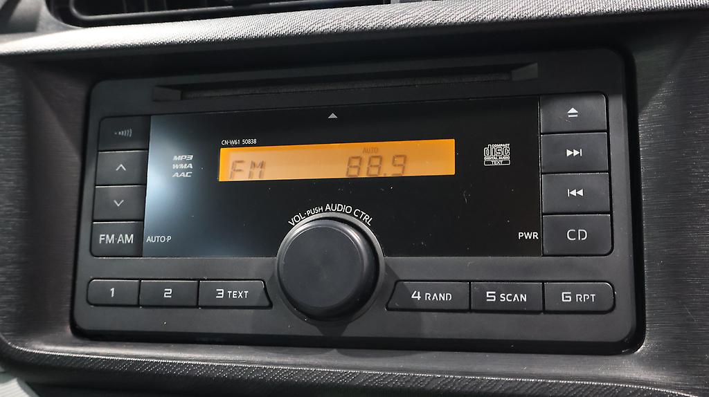 2013 Toyota Aqua S Model, Push Start image 355218