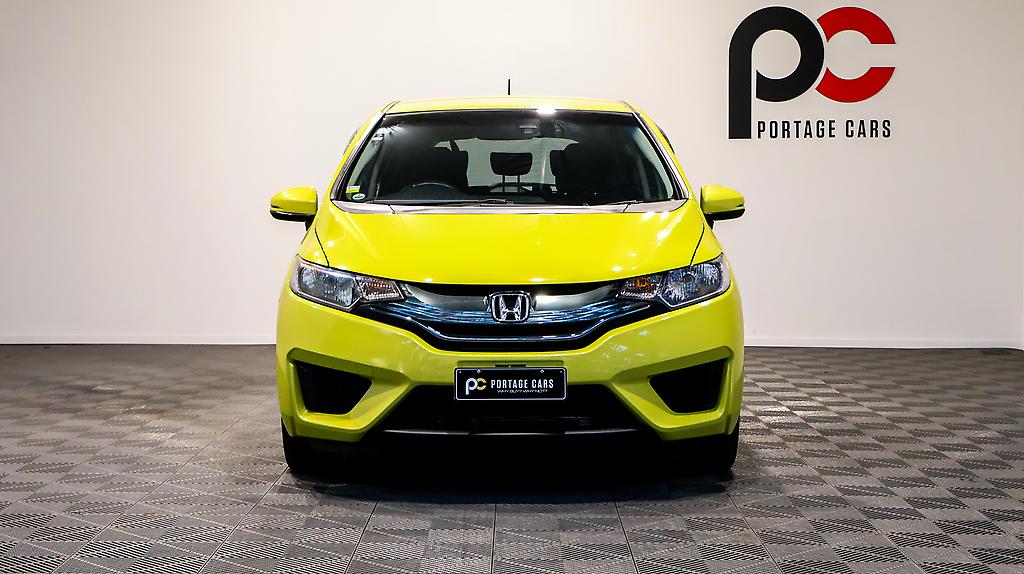 2015 Honda Fit Hybrid F Package image 354659