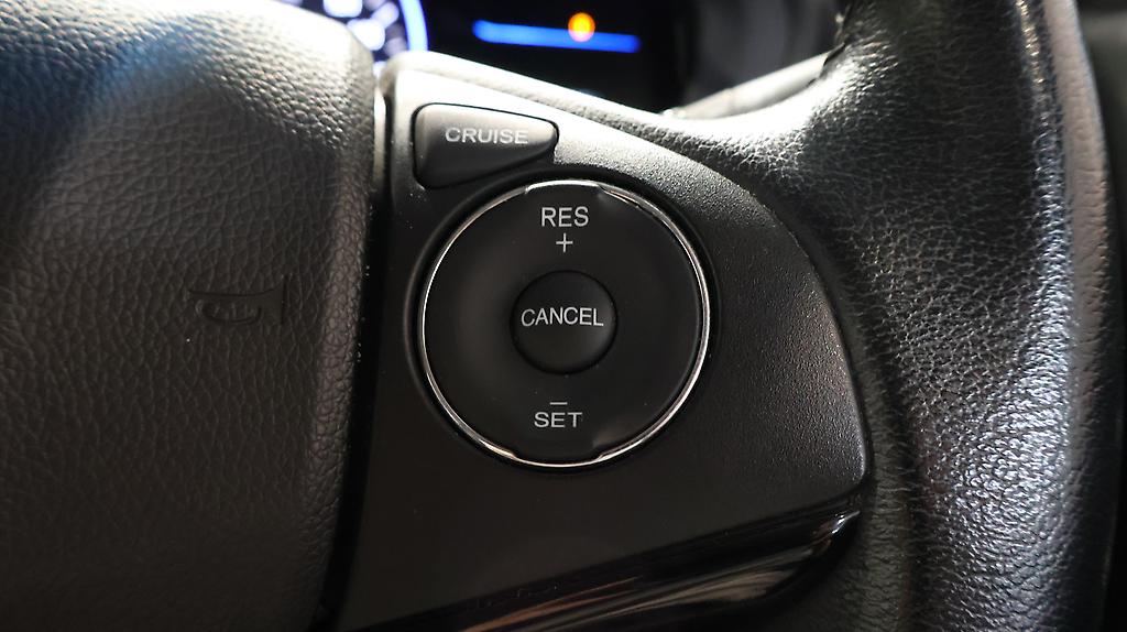 2015 Honda Vezel Hybrid Z image 355521