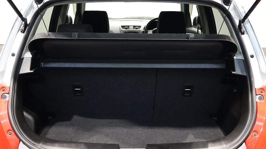 2014 Suzuki Swift XG-DJE image 353588