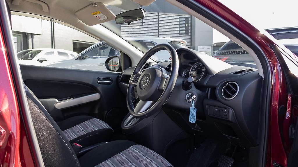 2013 Mazda Demio 1.3S LOW KMS I stop image 352923