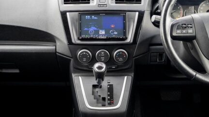 2014 Mazda Premacy 7 seater 6AT, Keyless start image 357294