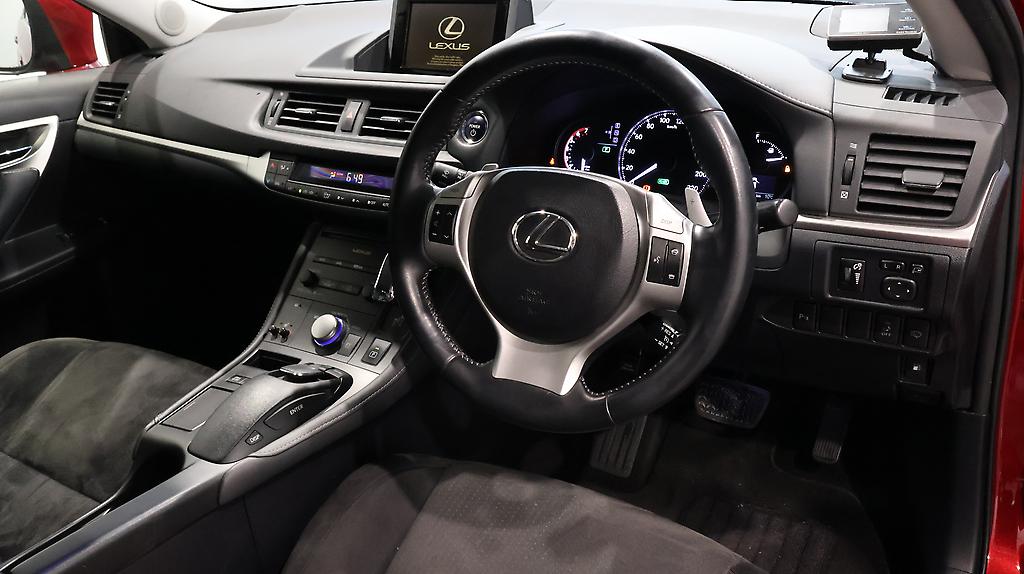 2012 Lexus CT 200h Version C, Low KMs image 356685