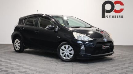 2013 Toyota Aqua G Model, Push Start, Reverse Camera image 356029