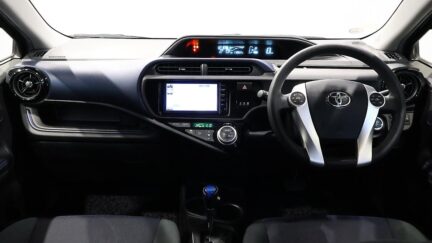 2015 Toyota Aqua S MODEL + PUSH START + REVERSE CAMERA image 357908
