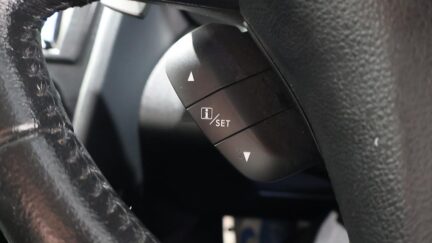 2013 Subaru XV 2.0i-L Eyesight AWD image 354723