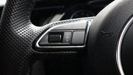 2012 Audi A4 Avant 2.0 TFSI Quattro S-line Package 4WD image 355160