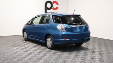 2012 Honda Fit Shuttle Hybrid Smart Selection image 353452