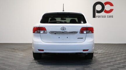 2013 Toyota Avensis Wagon Xi image 356725