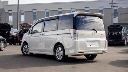 2012 Honda Step Wagon Spada 8 seater Keyless start image 356995