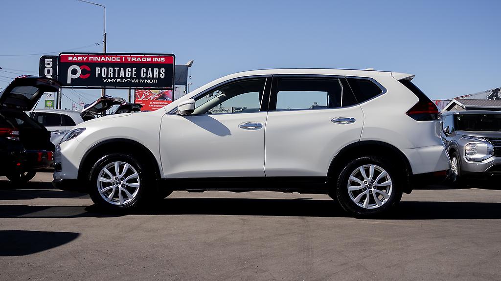 2022 Nissan X-trail ST 2.5P/4WD/NZ NEW image 353198
