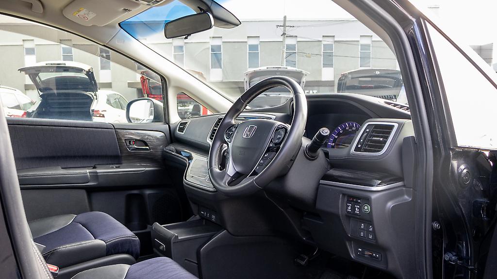 2015 Honda Odyssey Absolute EX 7 Seater image 356885