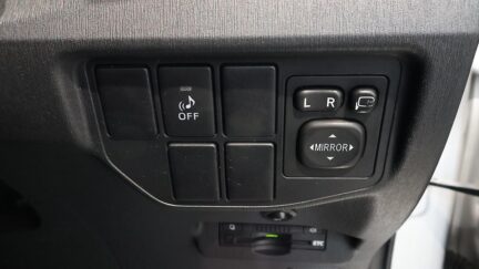 2013 Toyota Prius S Model image 356411