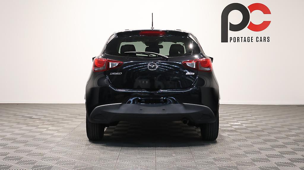 2015 Mazda Demio 13S image 355324