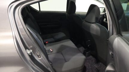2015 Toyota Aqua S MODEL + PUSH START + REVERSE CAMERA image 357906