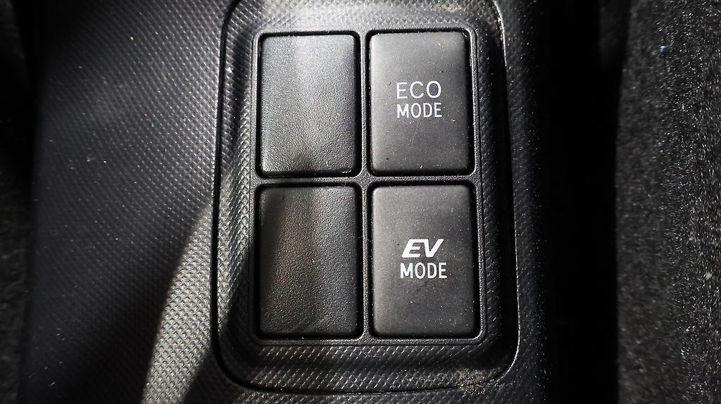 2013 Toyota Aqua G Model, Push Start image 355913