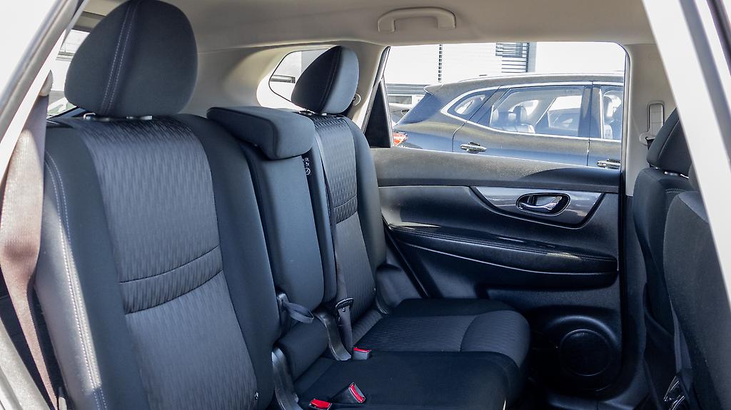 2022 Nissan X-trail ST 2.5P/4WD/NZ NEW image 353203