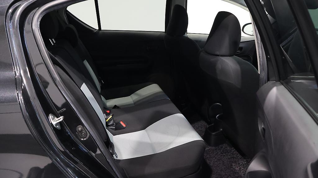 2013 Toyota Aqua S Model, Push Start, Reverse Camera image 356252
