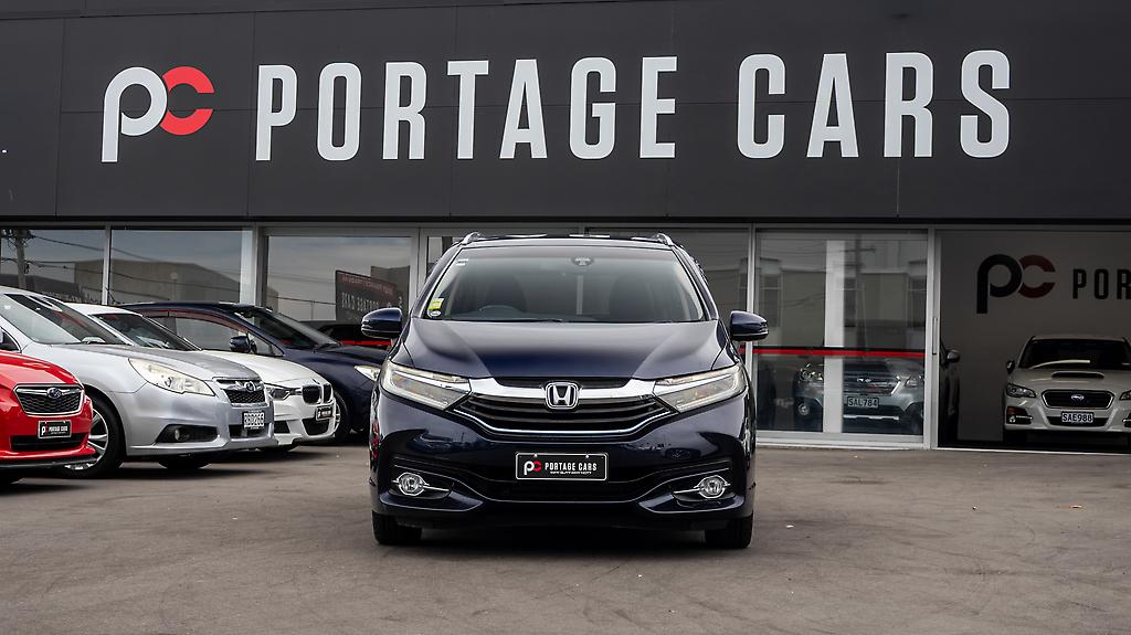 2015 Honda Shuttle Hybrid Z Half Leather Trim image 352723