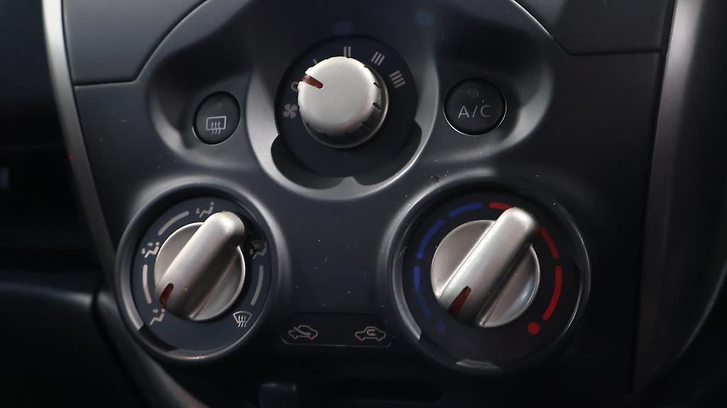 2015 Nissan March S Model image 357188